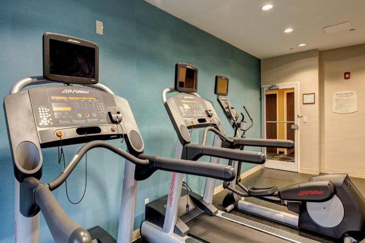 Fairfield Inn And Suites By Marriott Potomac Mills Woodbridge Exteriör bild
