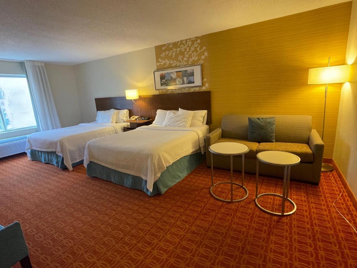 Fairfield Inn And Suites By Marriott Potomac Mills Woodbridge Exteriör bild