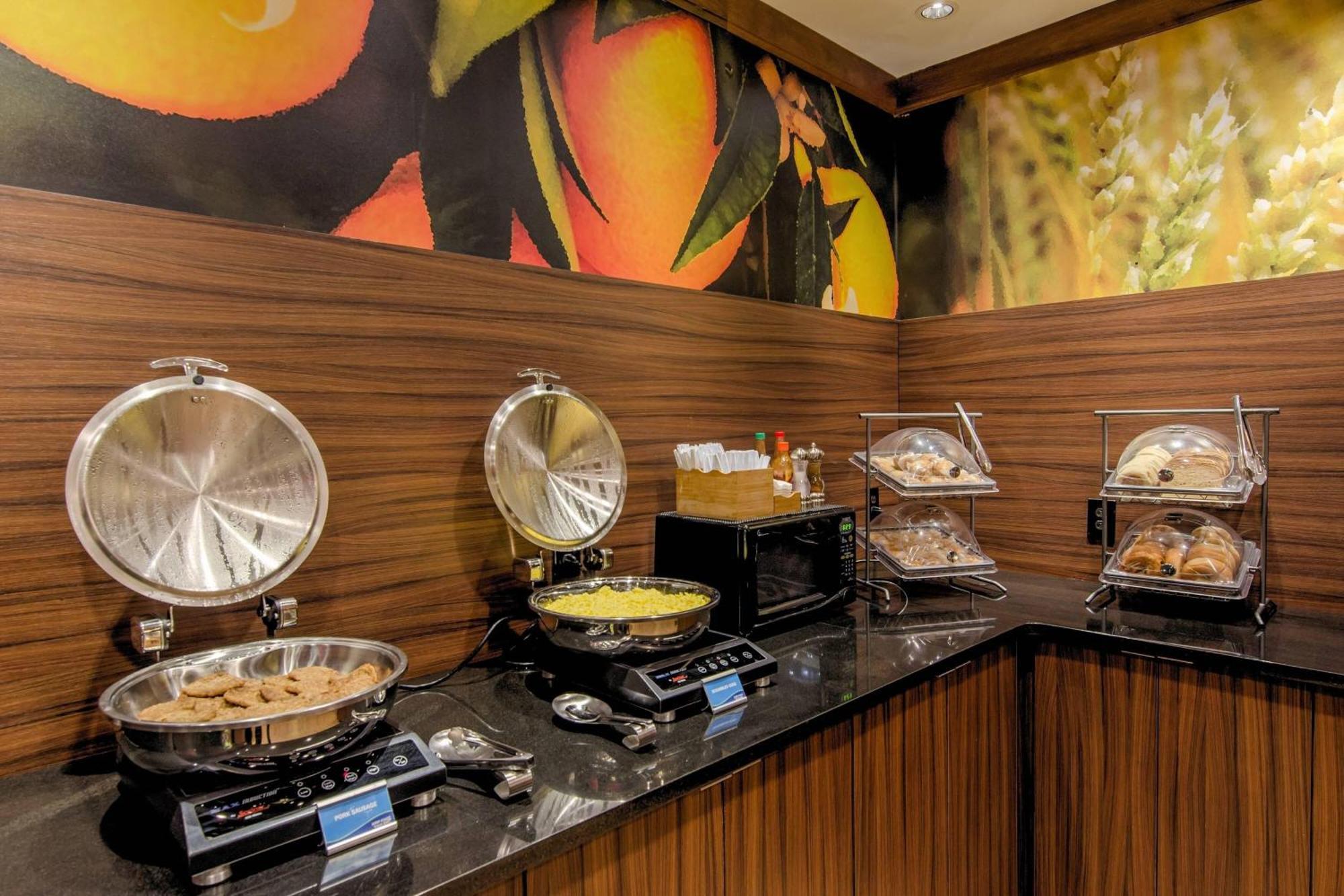 Fairfield Inn And Suites By Marriott Potomac Mills Woodbridge Exteriör bild