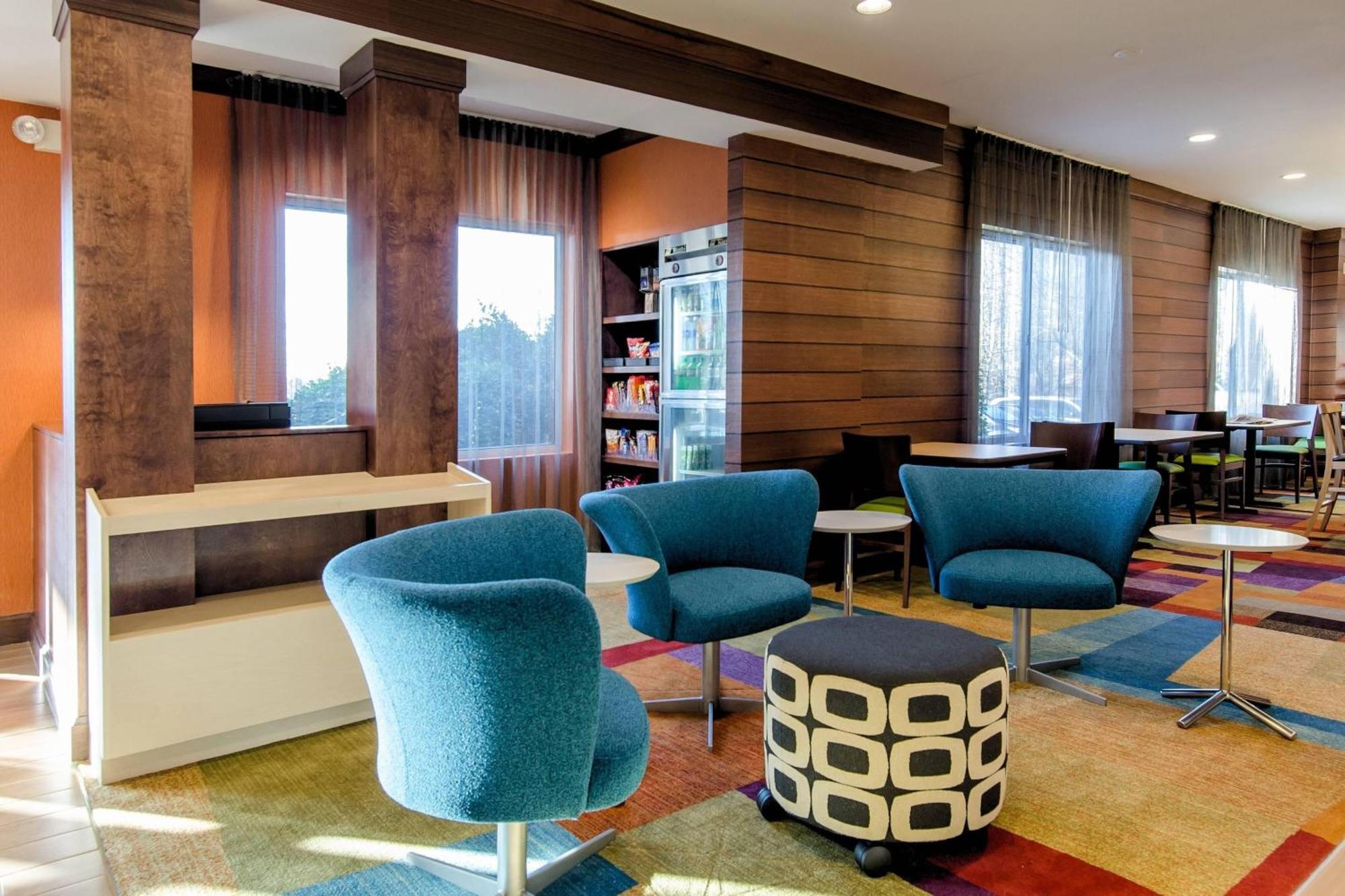 Fairfield Inn And Suites By Marriott Potomac Mills Woodbridge Exteriör bild