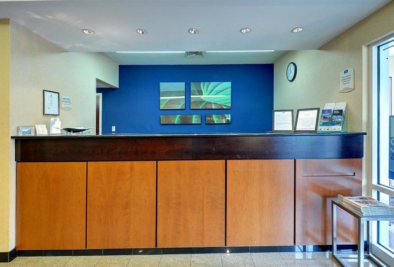 Fairfield Inn And Suites By Marriott Potomac Mills Woodbridge Exteriör bild