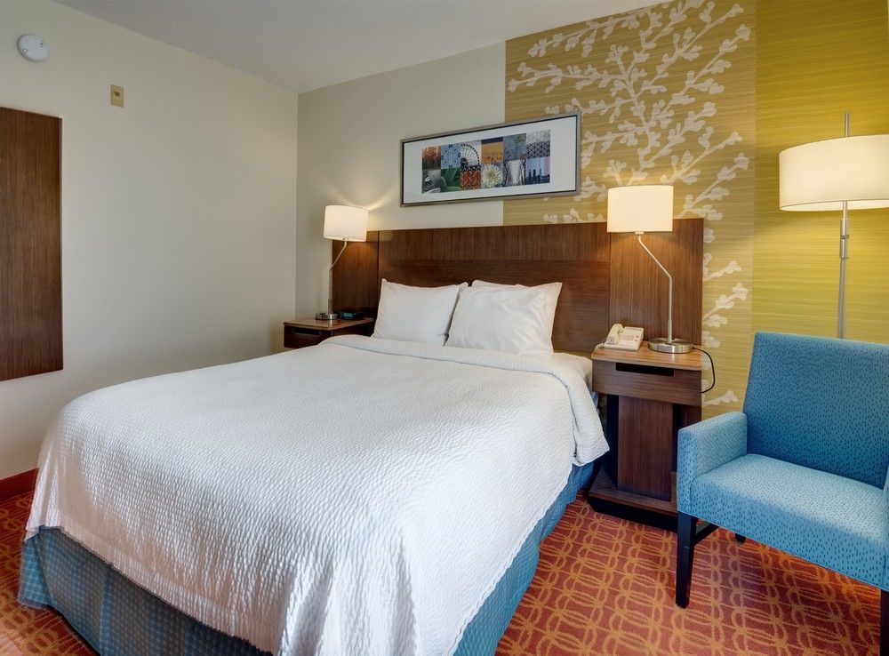 Fairfield Inn And Suites By Marriott Potomac Mills Woodbridge Exteriör bild