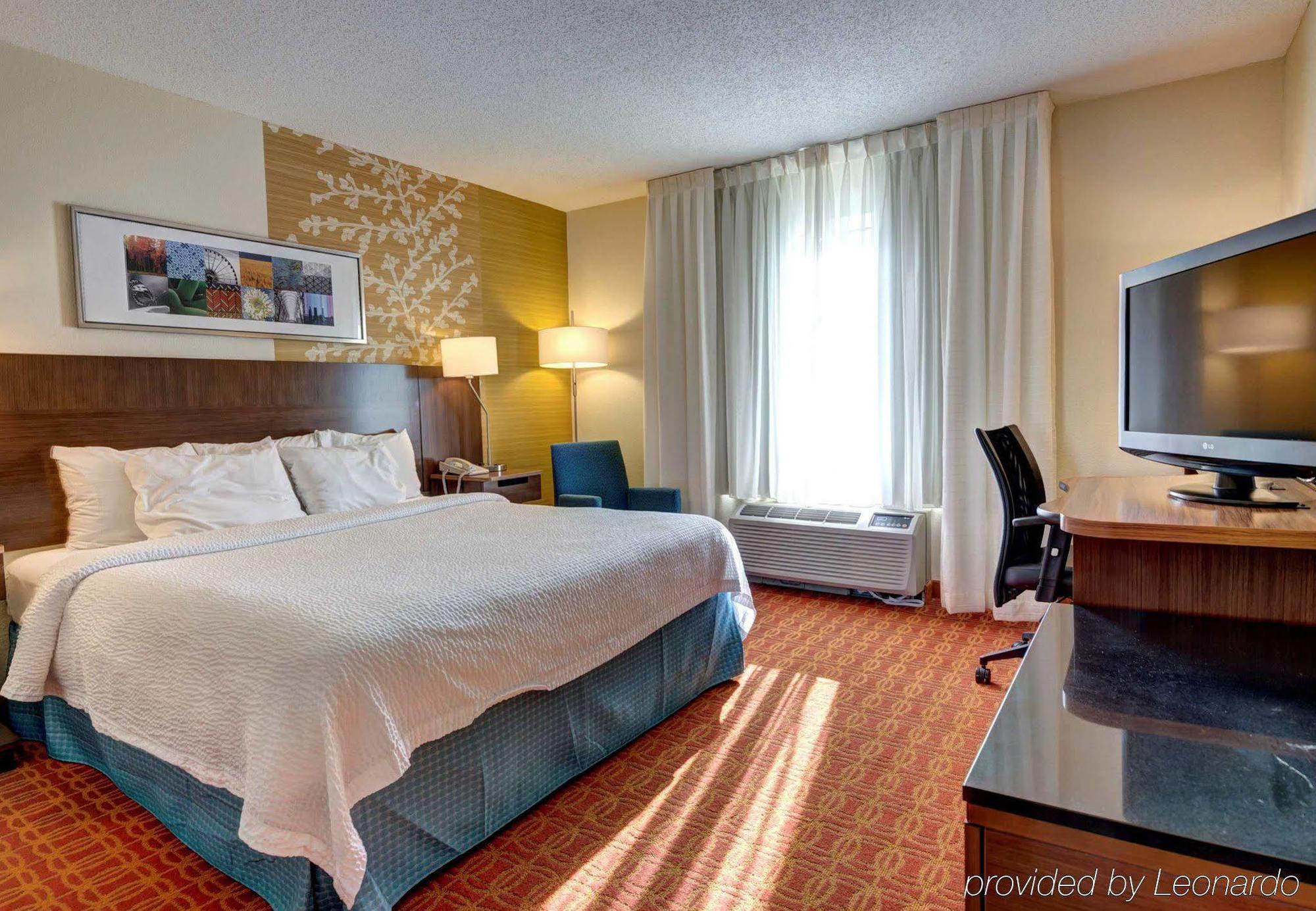 Fairfield Inn And Suites By Marriott Potomac Mills Woodbridge Exteriör bild
