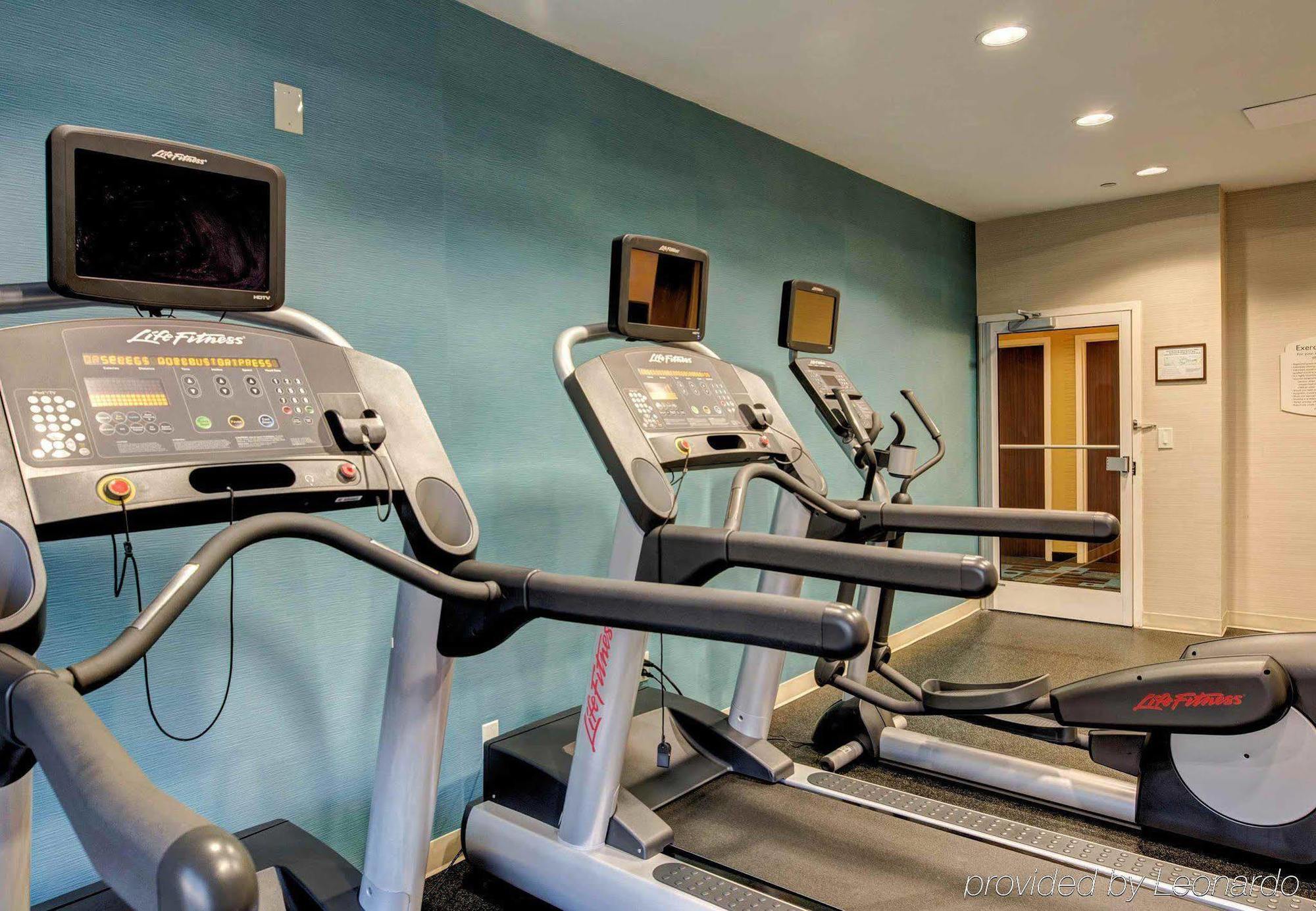 Fairfield Inn And Suites By Marriott Potomac Mills Woodbridge Exteriör bild